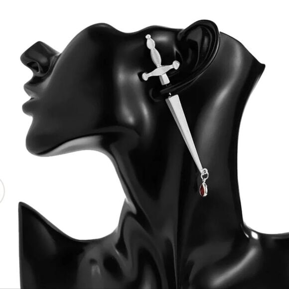 Dolls Kill Jewelry - NWOT Single Earring Silver Sword ✨️